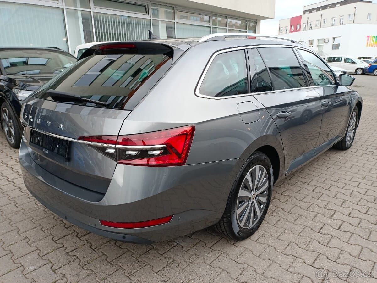 2023 Škoda SUPERB - 4