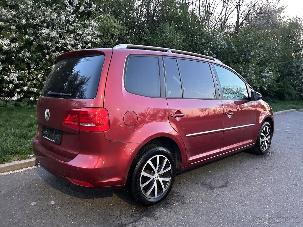 2010 Volkswagen TOURAN - 4
