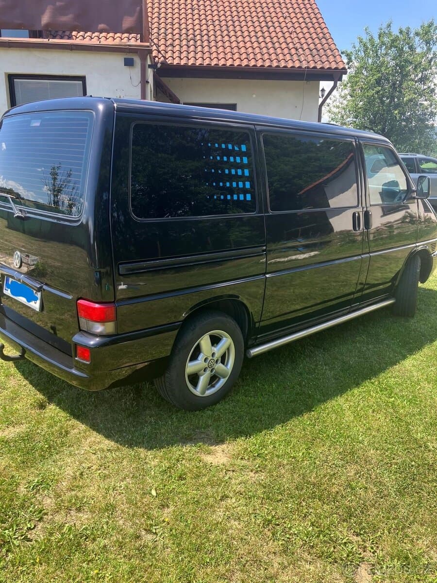 2002 Volkswagen MULTIVAN - 4