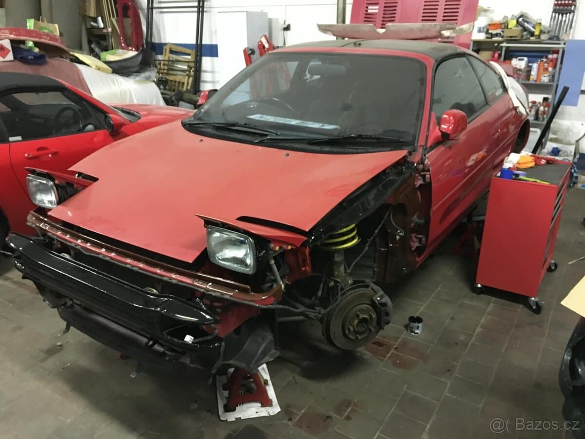 1995 Toyota MR2 - 4