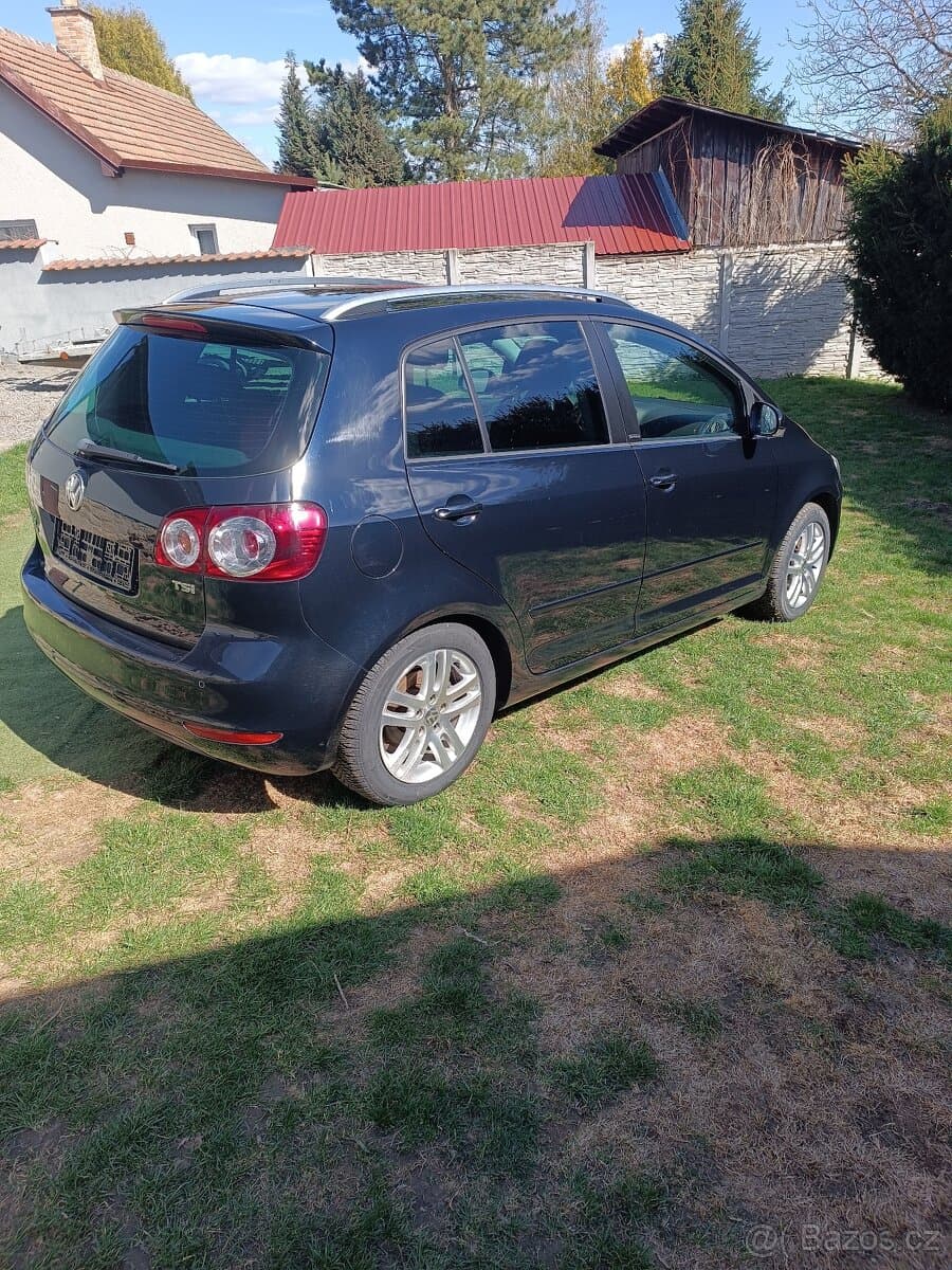 2011 Volkswagen GOLF - 4
