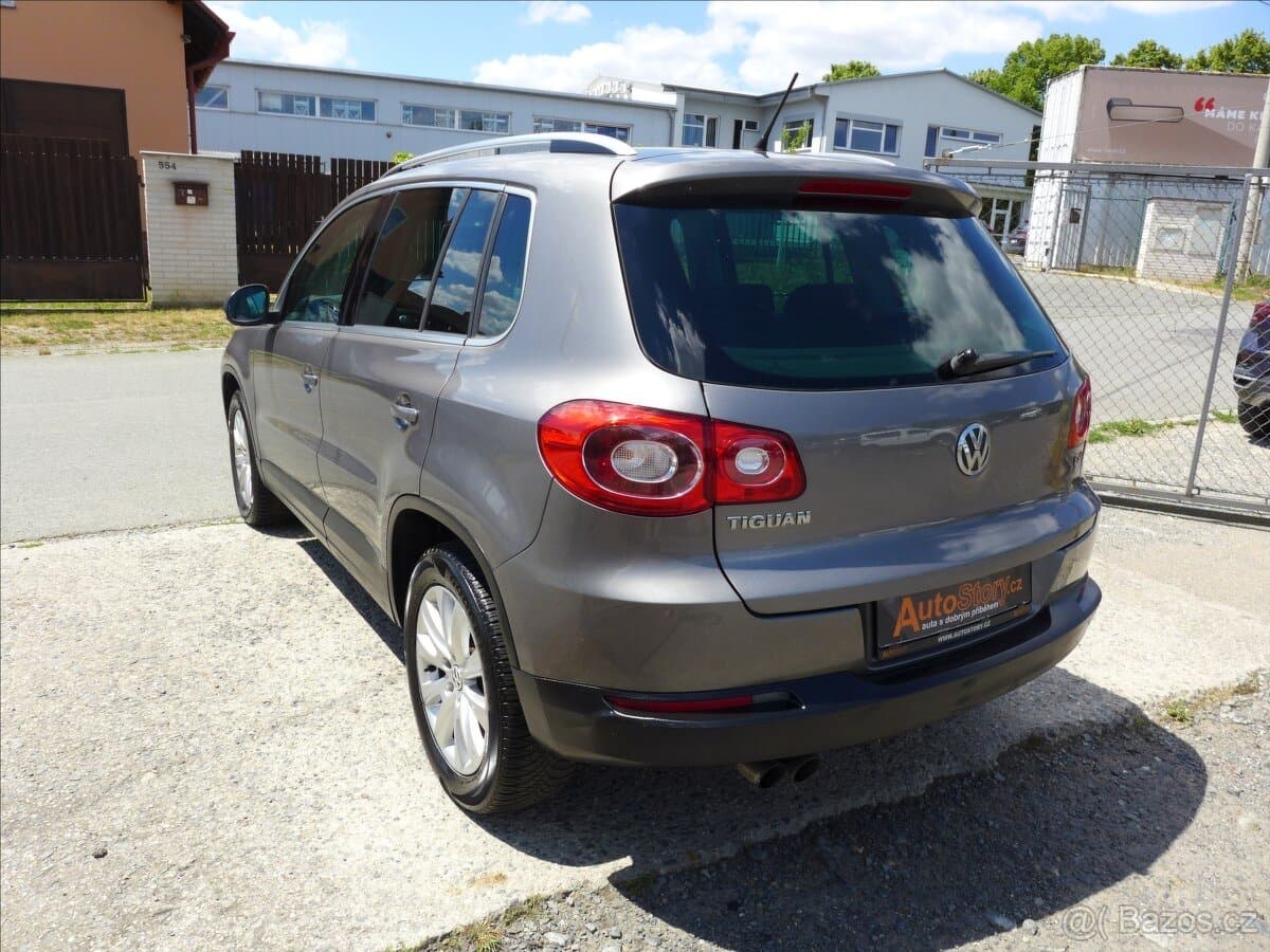 2009 Volkswagen TIGUAN - 4