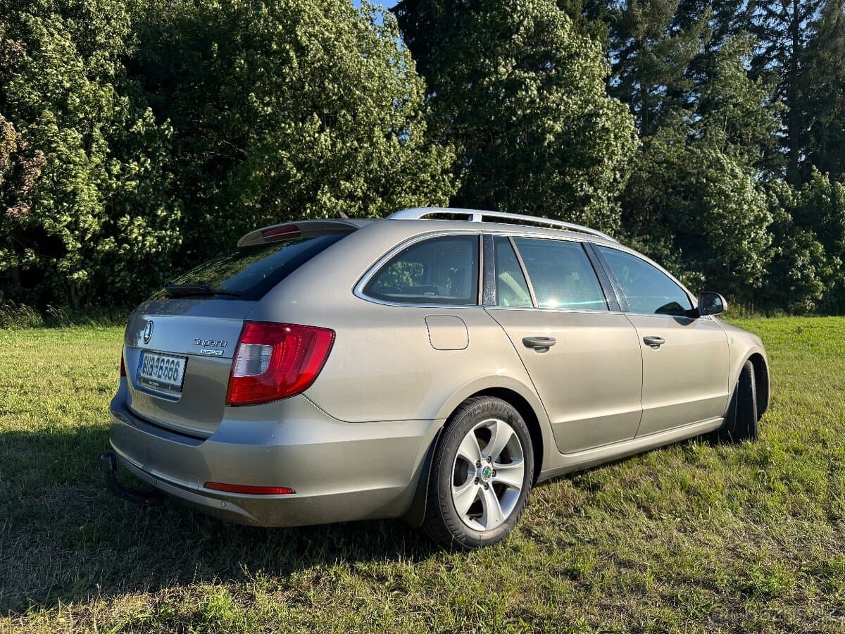 2012 Škoda SUPERB - 4