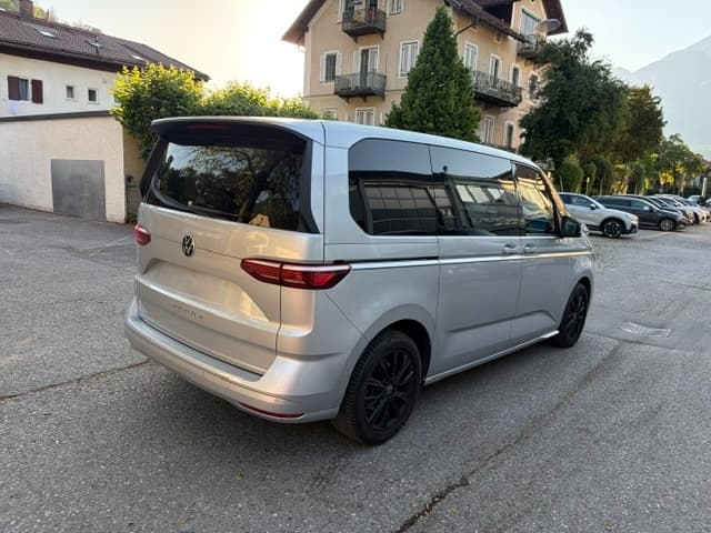 Volkswagen MULTIVAN - 4