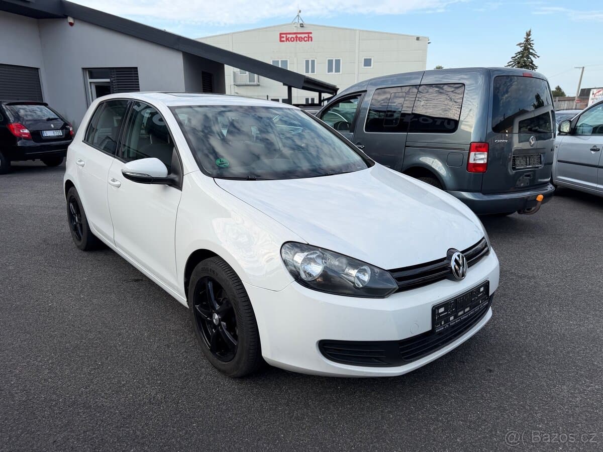 2010 Volkswagen GOLF - 4
