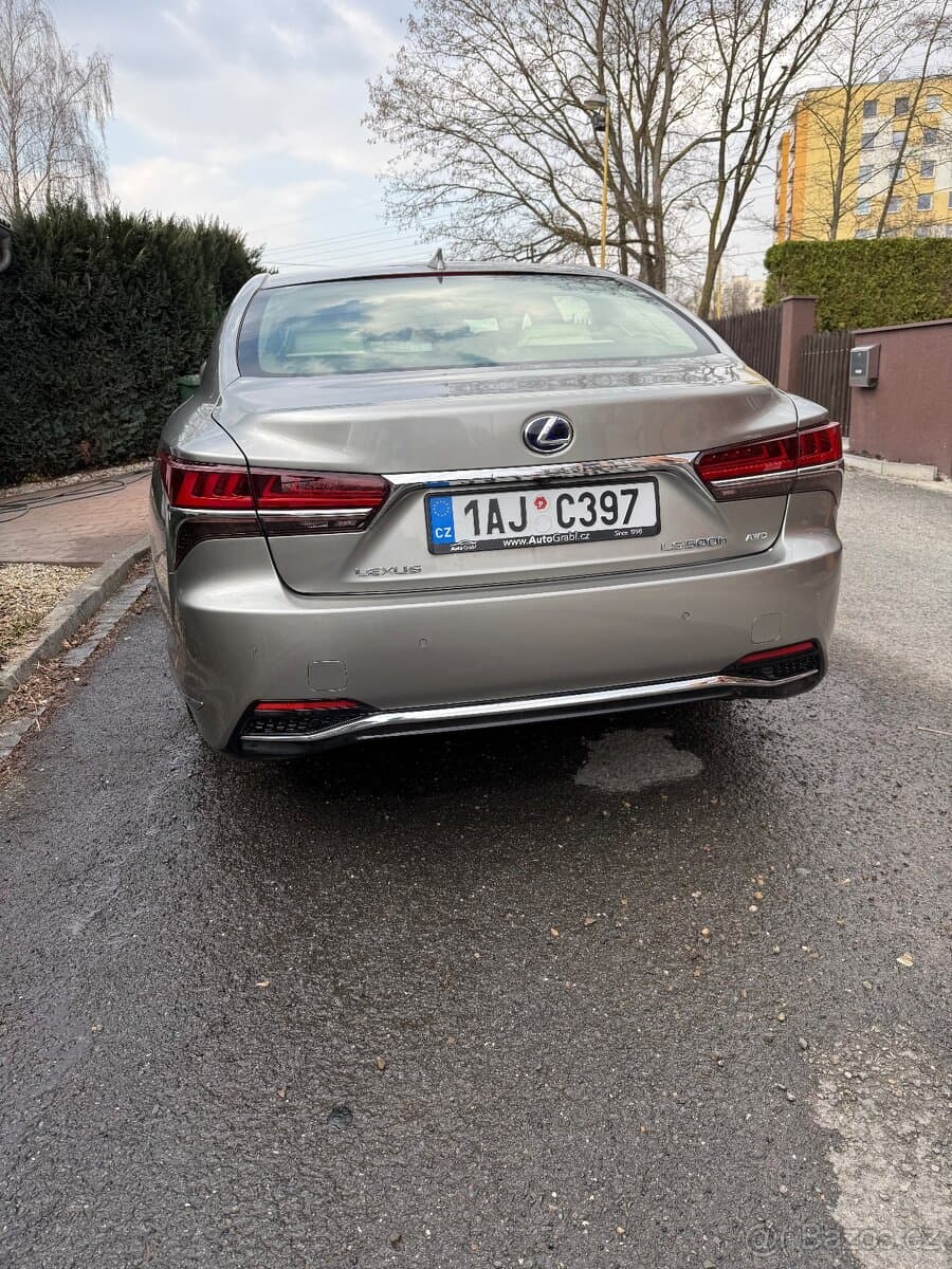 2019 Lexus LS - 4