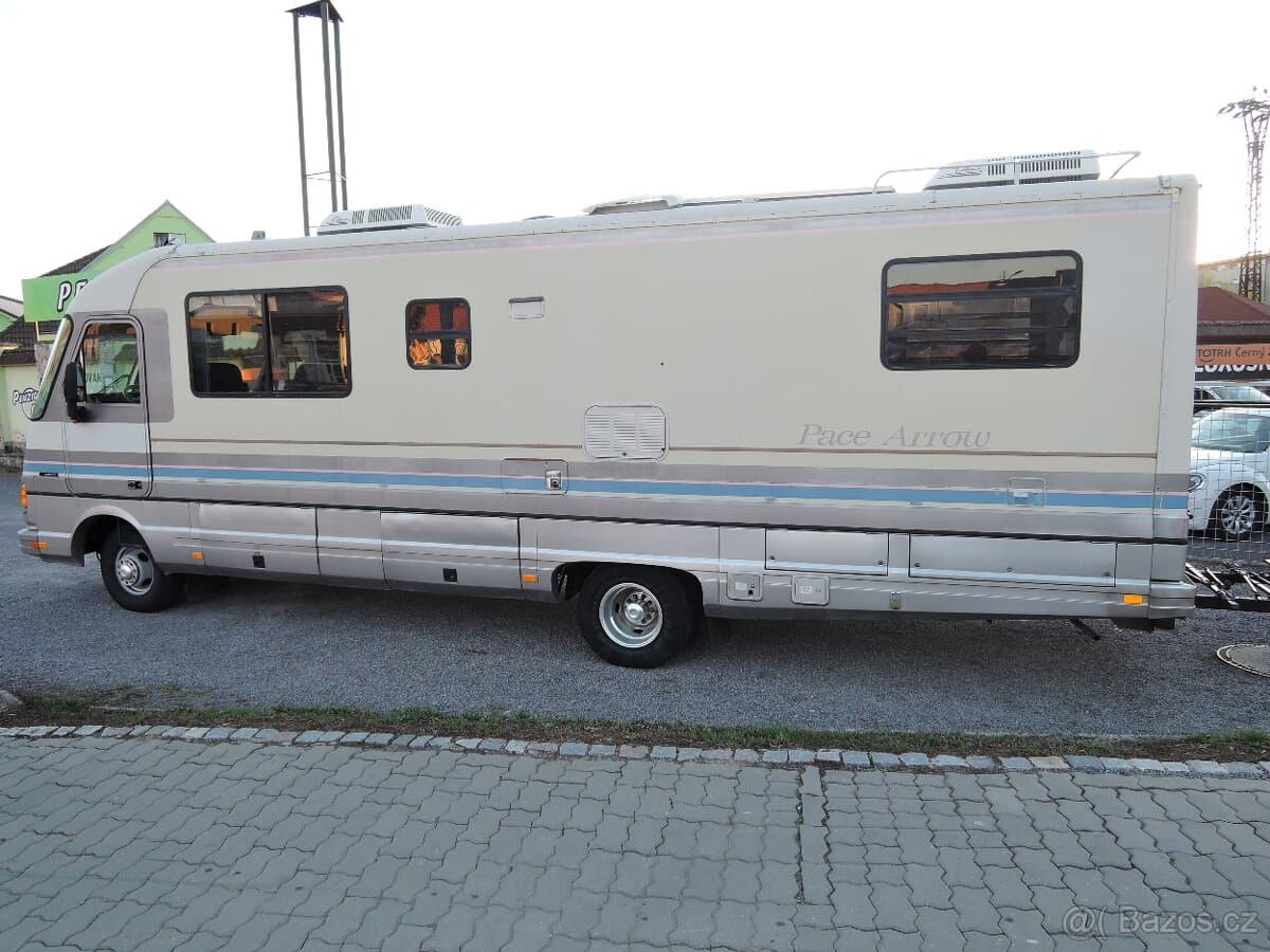 1990 Ford OSTATNÍ - 4