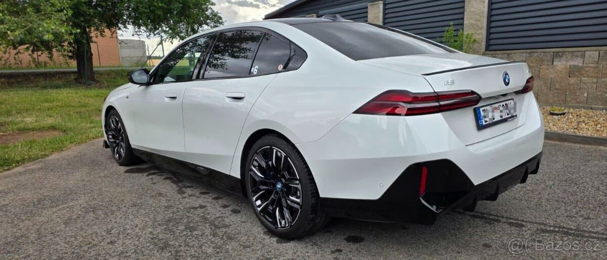 2023 BMW M6 - 4