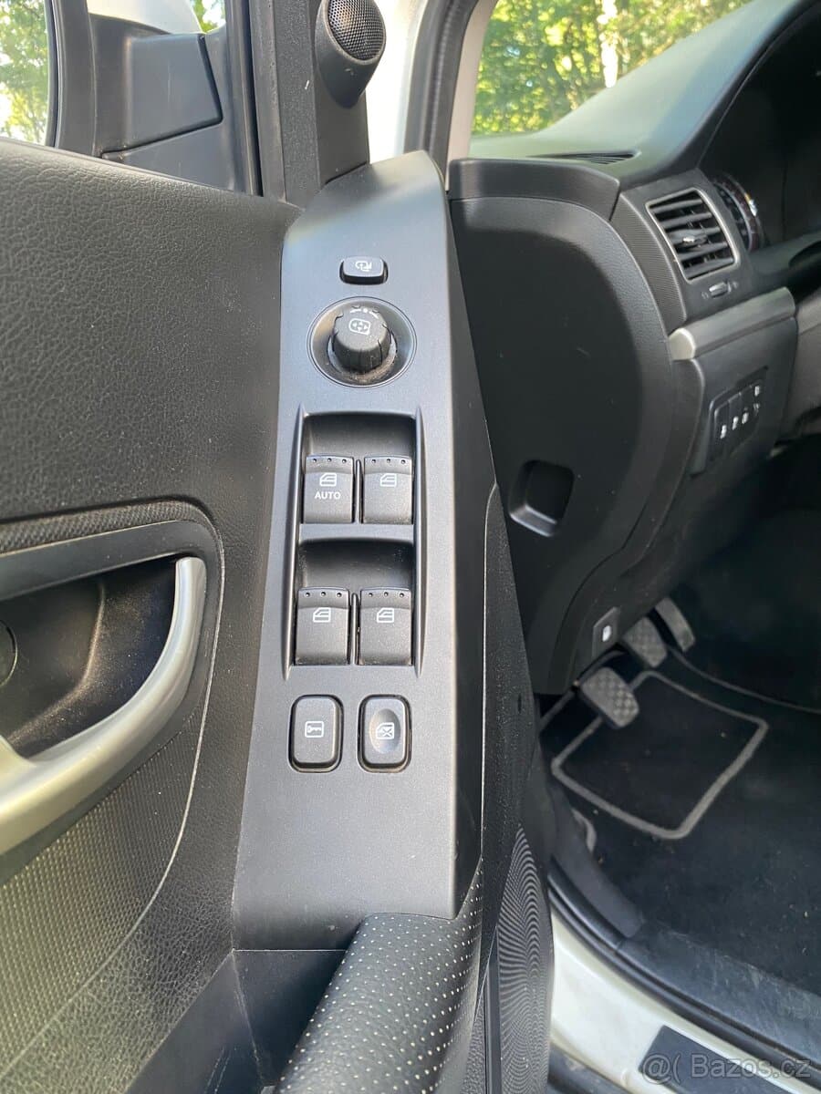 2010 SsangYong KORANDO - 4