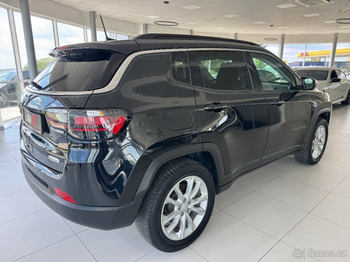 2021 Jeep COMPASS - 4