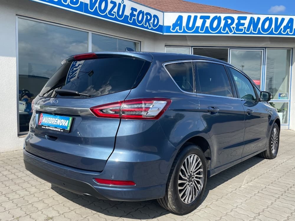2022 Ford S-MAX - 4