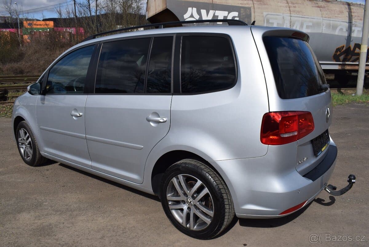 2011 Volkswagen TOURAN - 4