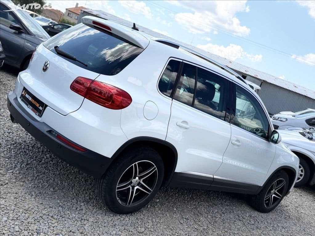 2014 Volkswagen TIGUAN - 4