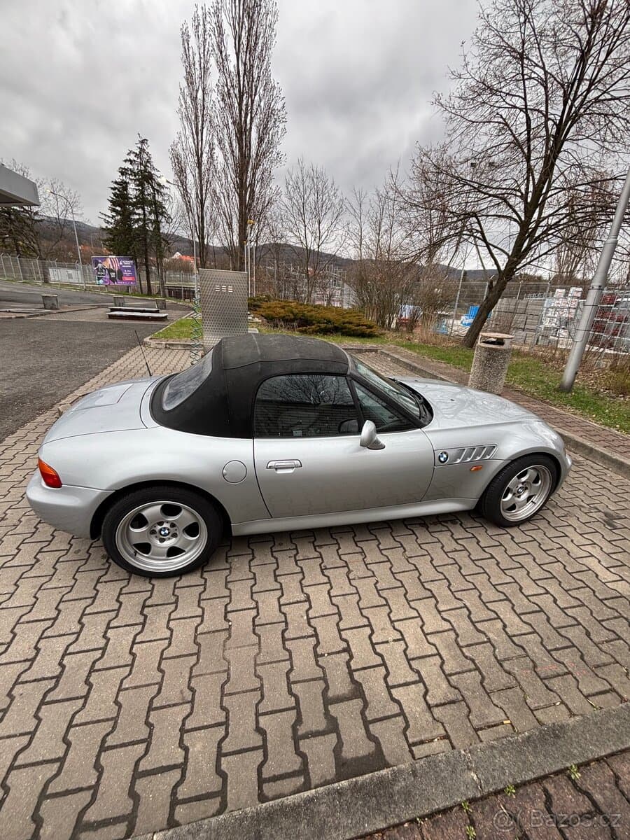 1998 BMW Z3 - 4