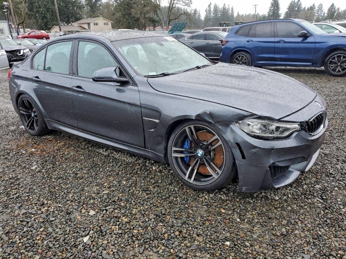 2015 BMW M3 - 4