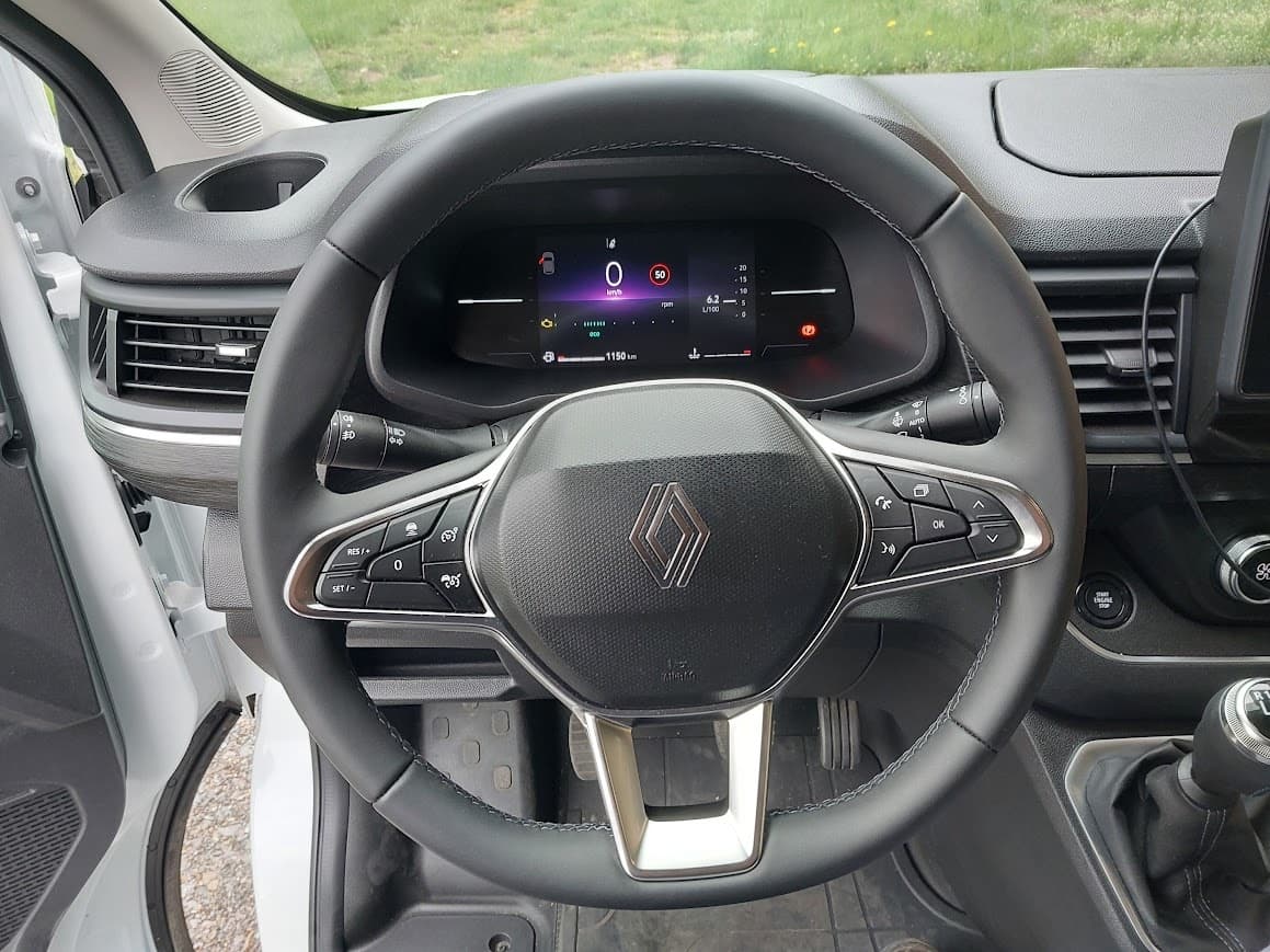 Renault TRAFIC - 4