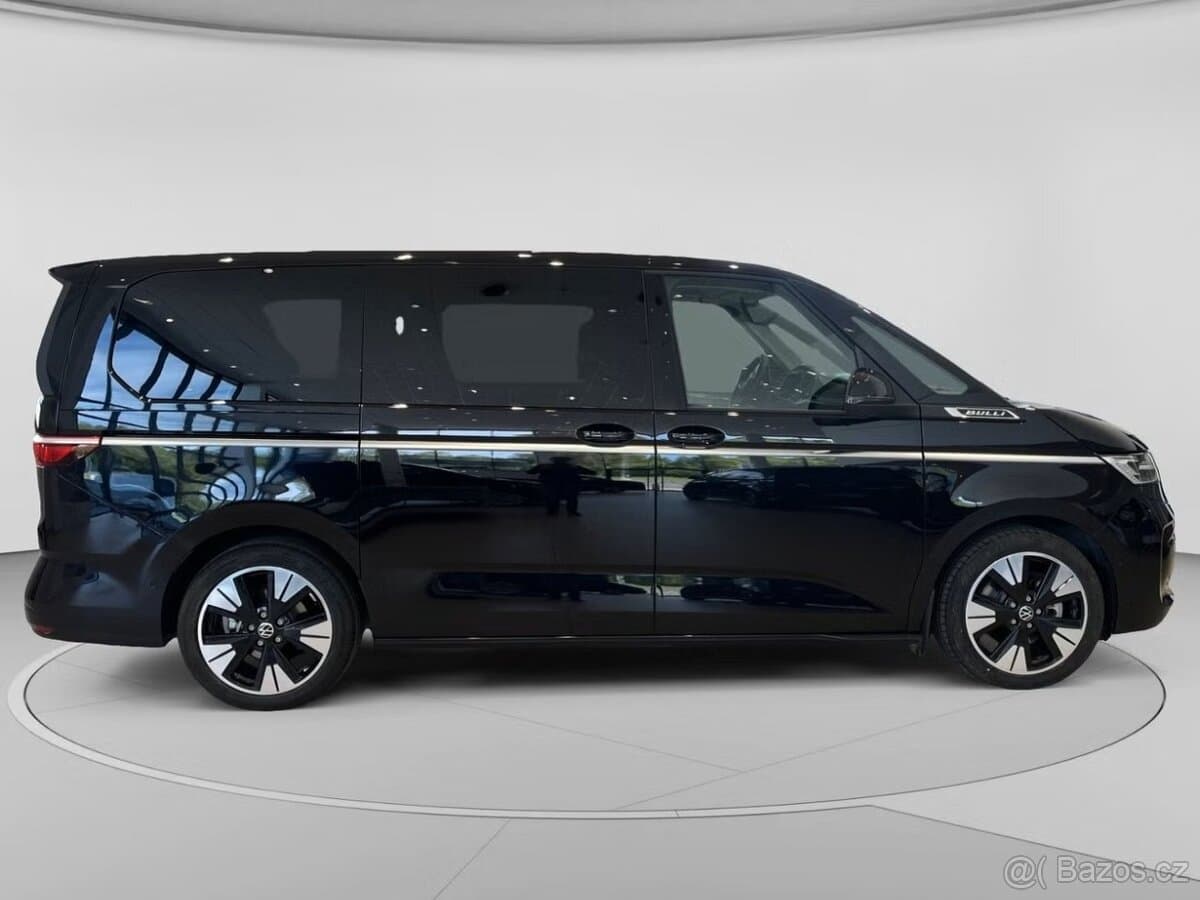 2025 Volkswagen MULTIVAN - 4