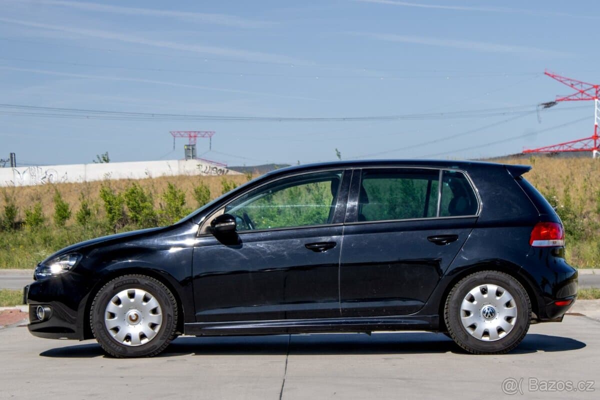 2011 Volkswagen GOLF - 4