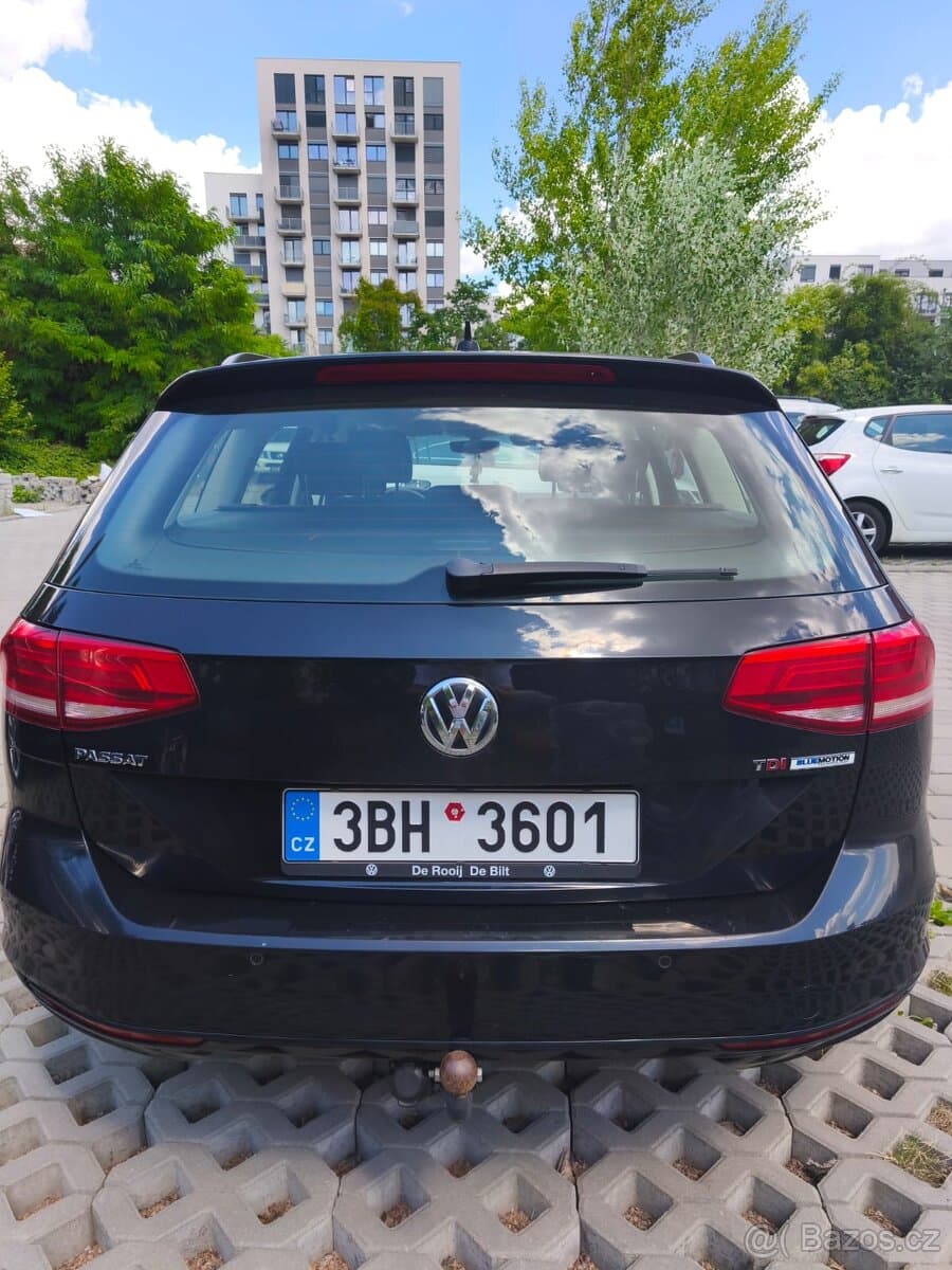 2015 Volkswagen PASSAT - 4