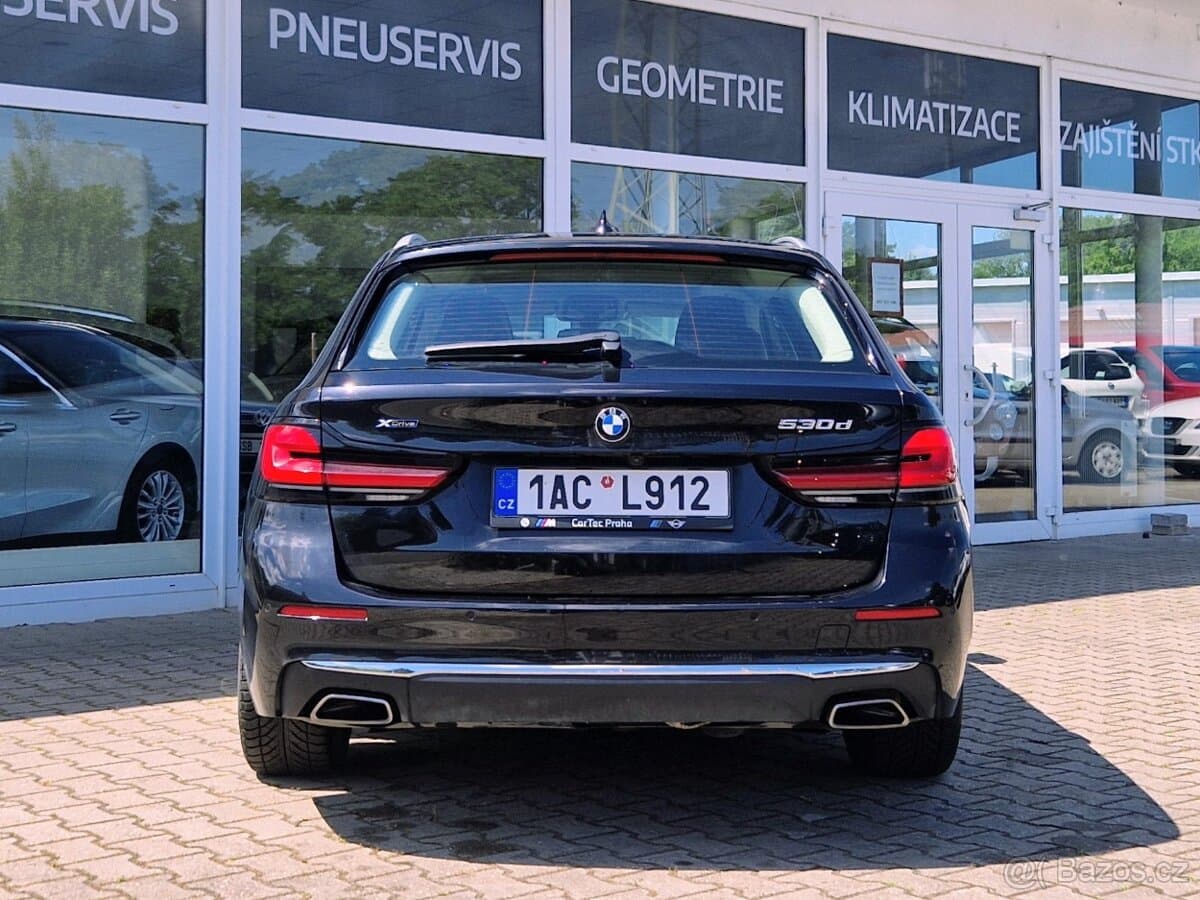2023 BMW 5-SERIES - 4