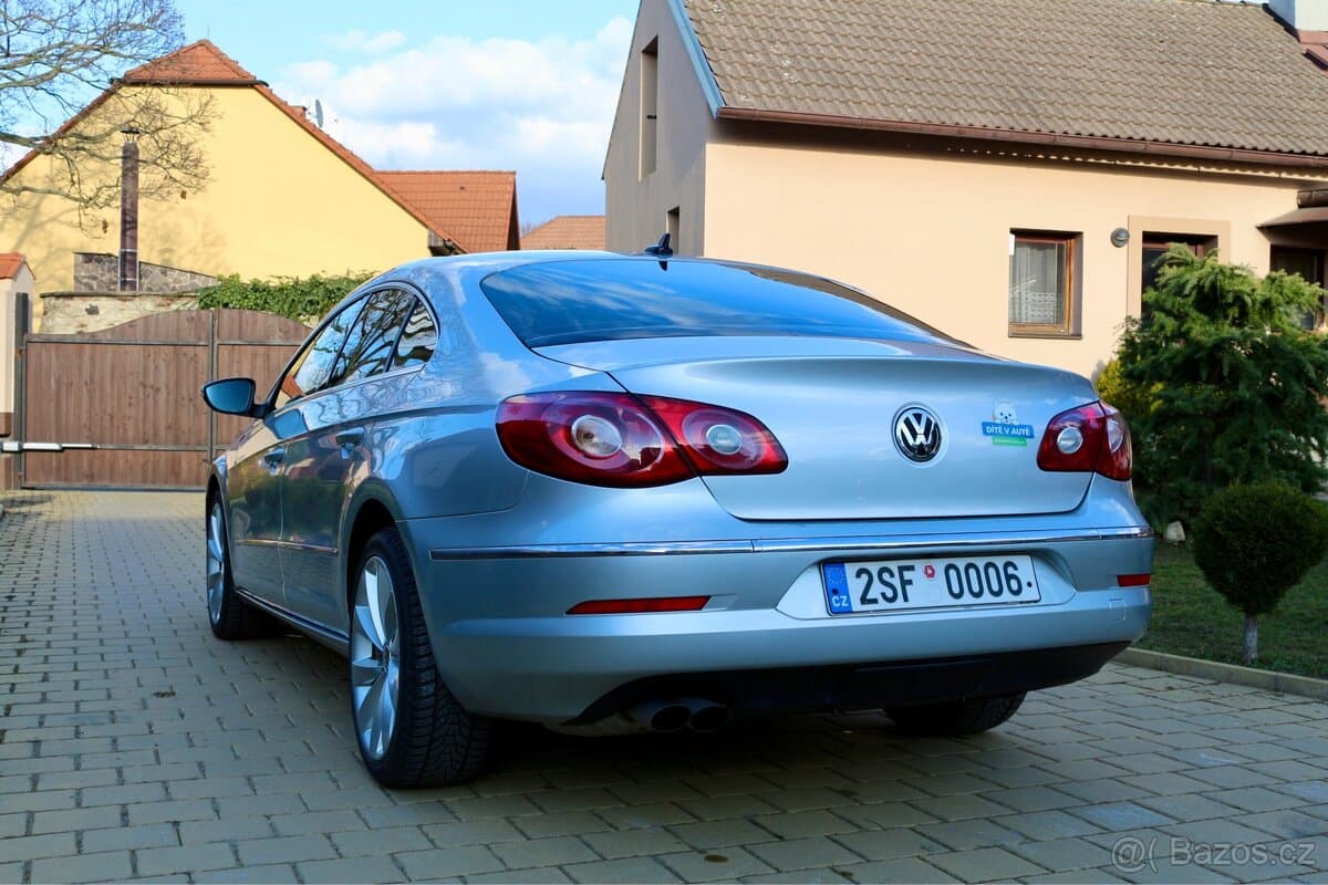 2009 Volkswagen PASSAT CC - 4