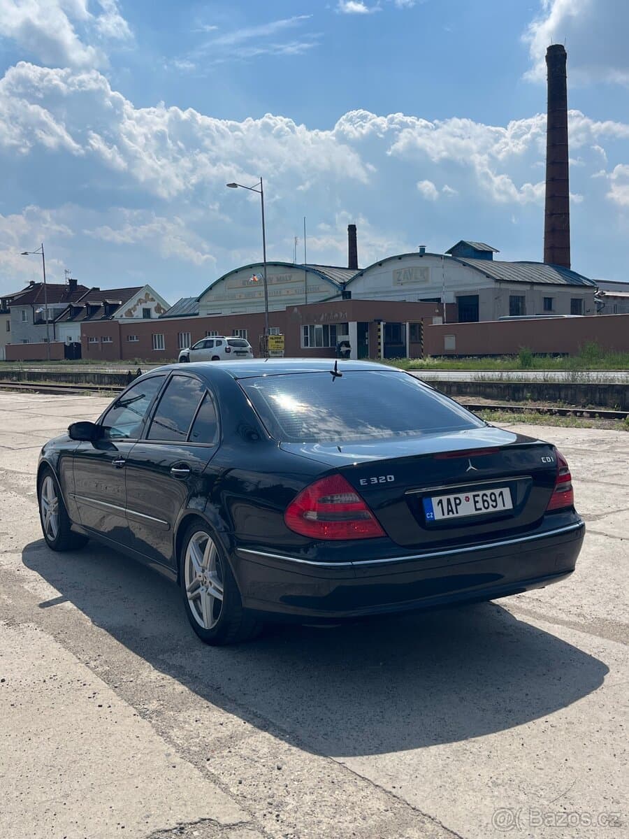 2004 Mercedes-Benz OSTATNÍ - 4