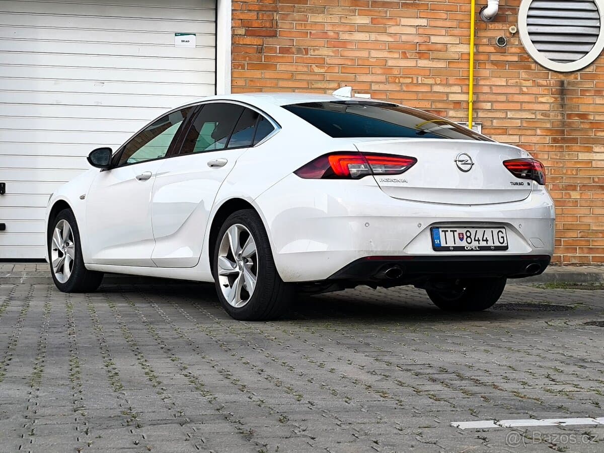 2018 Opel INSIGNIA - 4