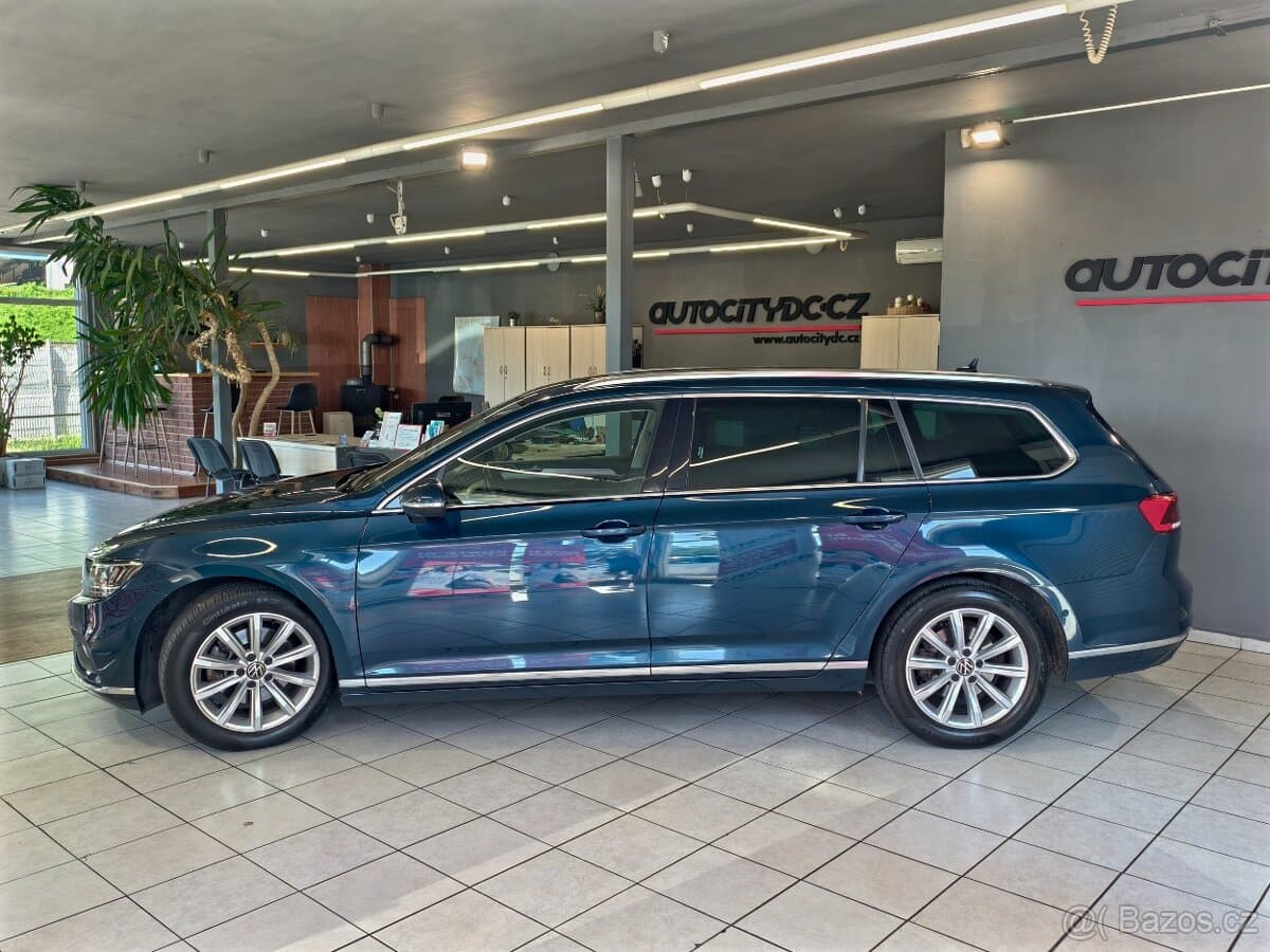2020 Volkswagen PASSAT - 4