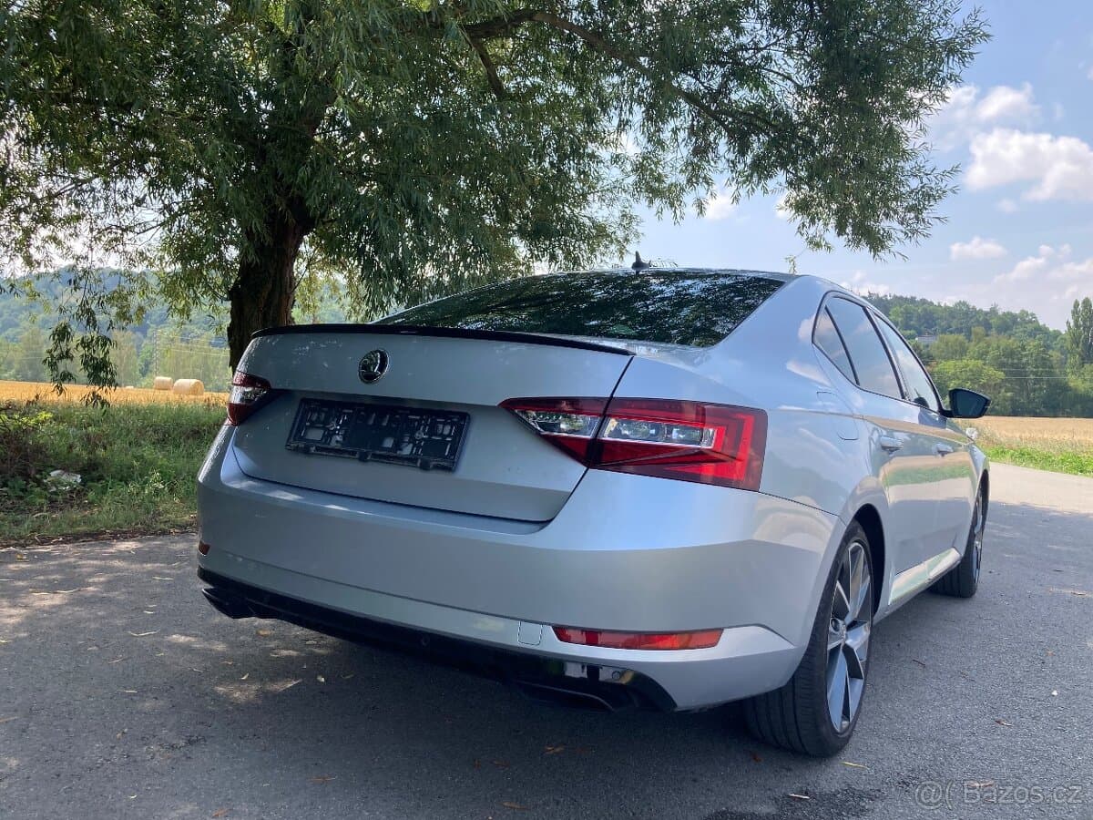 Škoda SUPERB - 4