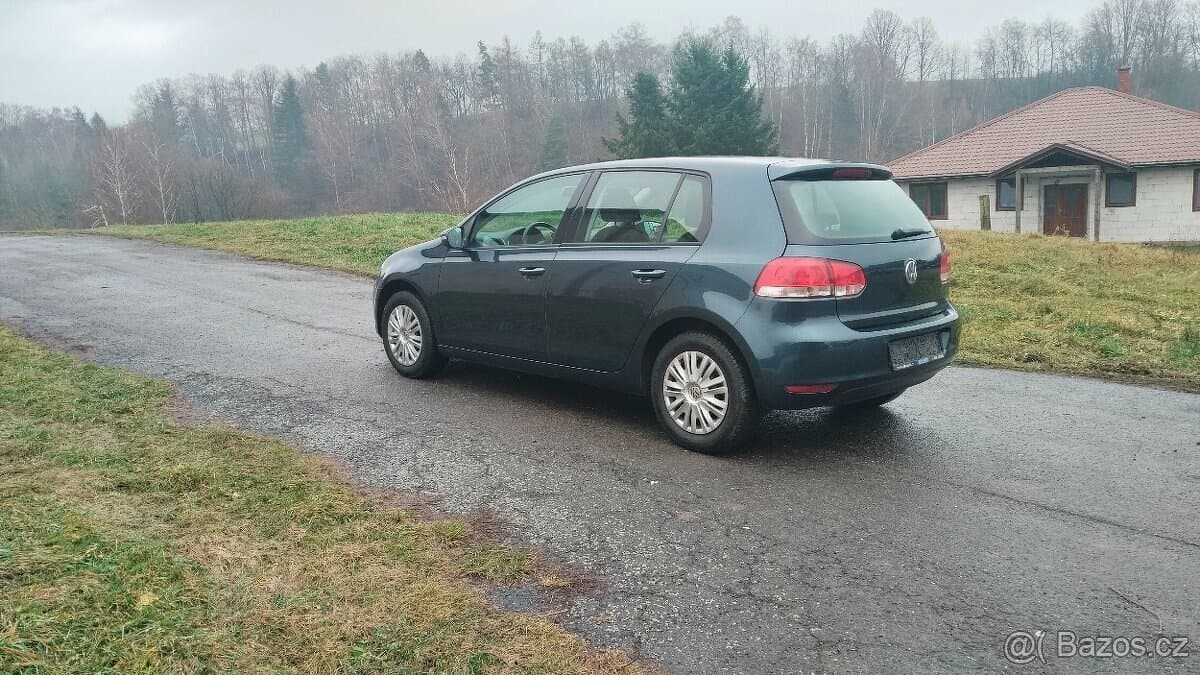 2010 Volkswagen GOLF - 4