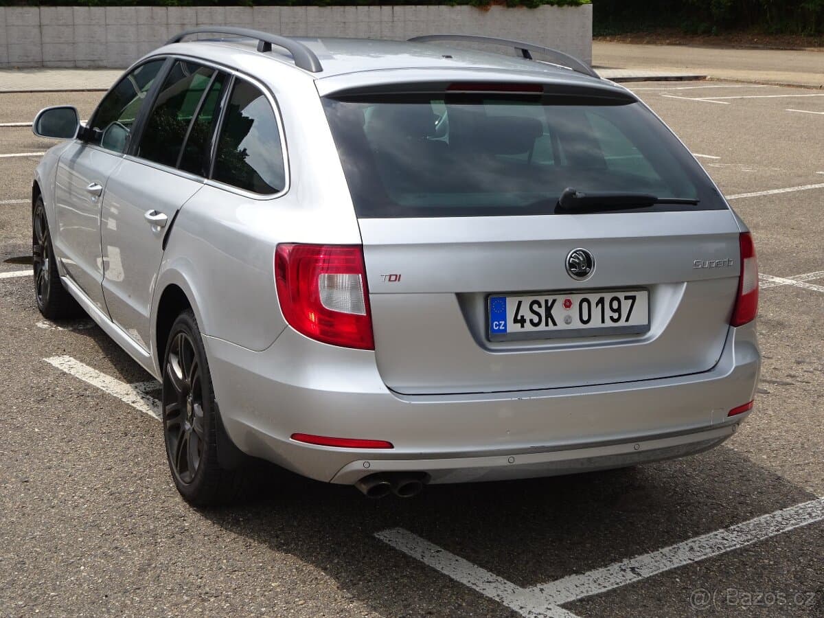 2012 Škoda SUPERB - 4