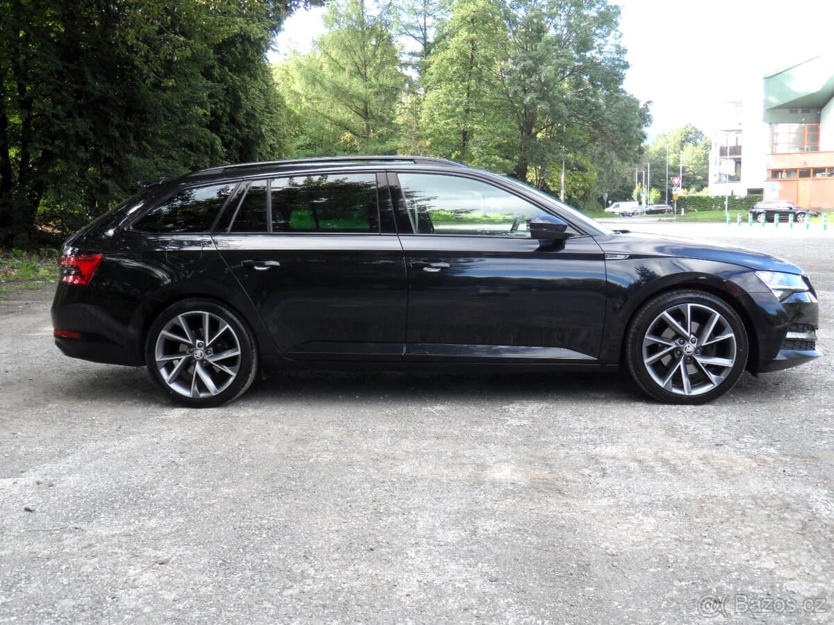 2021 Škoda SUPERB - 4