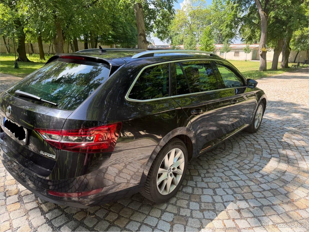 2019 Škoda SUPERB - 4