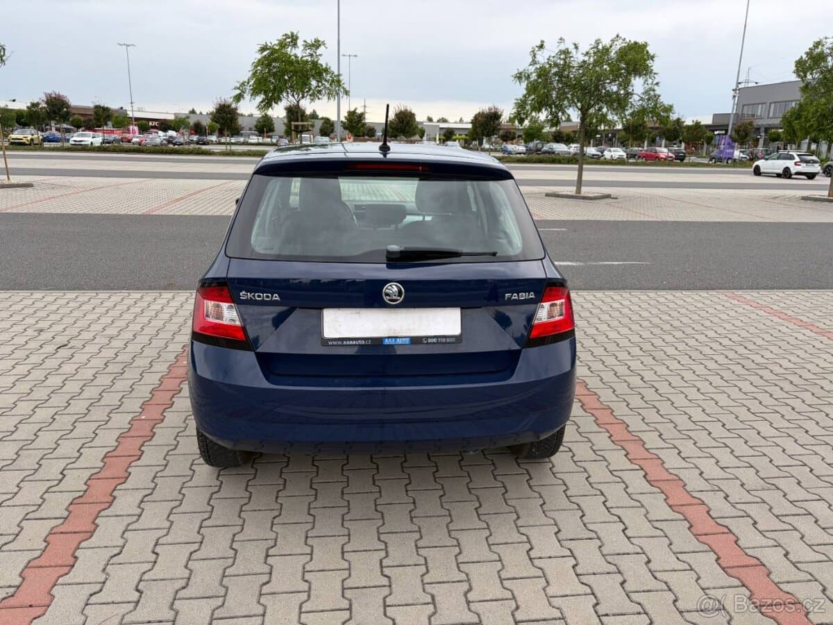 2015 Škoda FABIA - 4