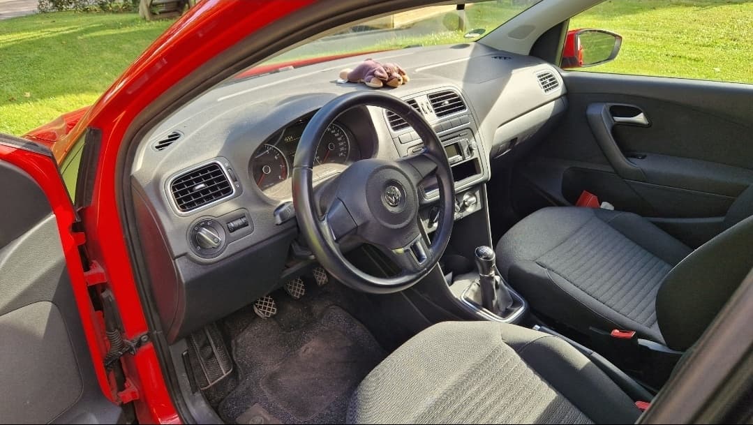2014 Volkswagen POLO - 4