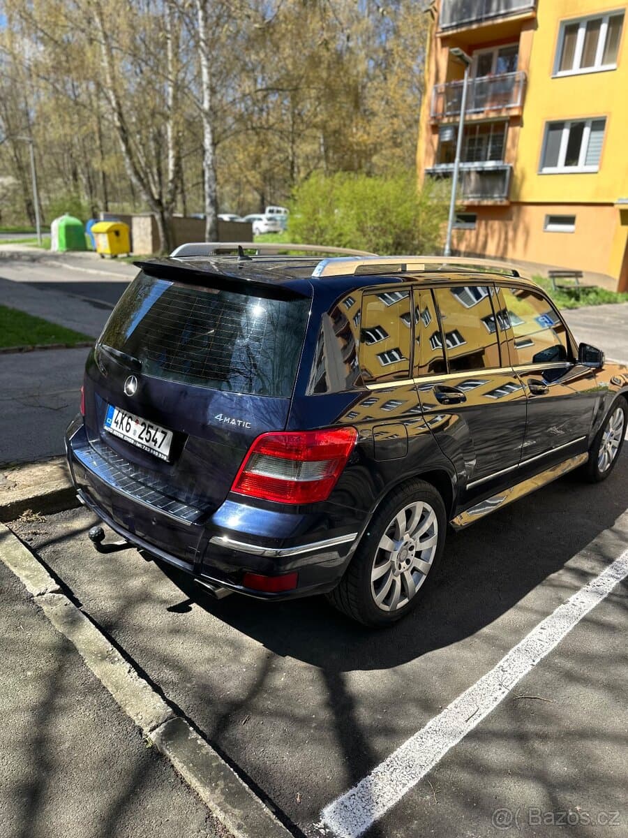 2009 Mercedes-Benz GLK - 4