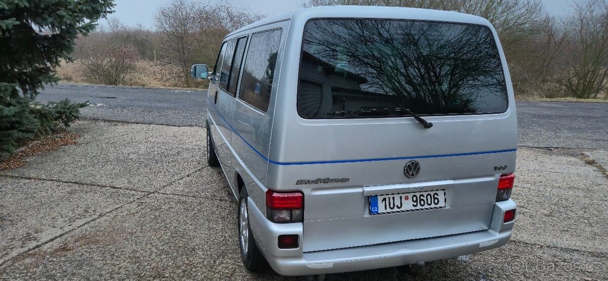 2002 Volkswagen MULTIVAN - 4