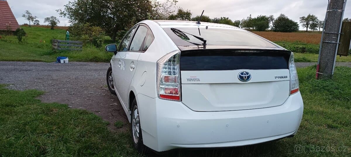 2009 Toyota PRIUS - 4