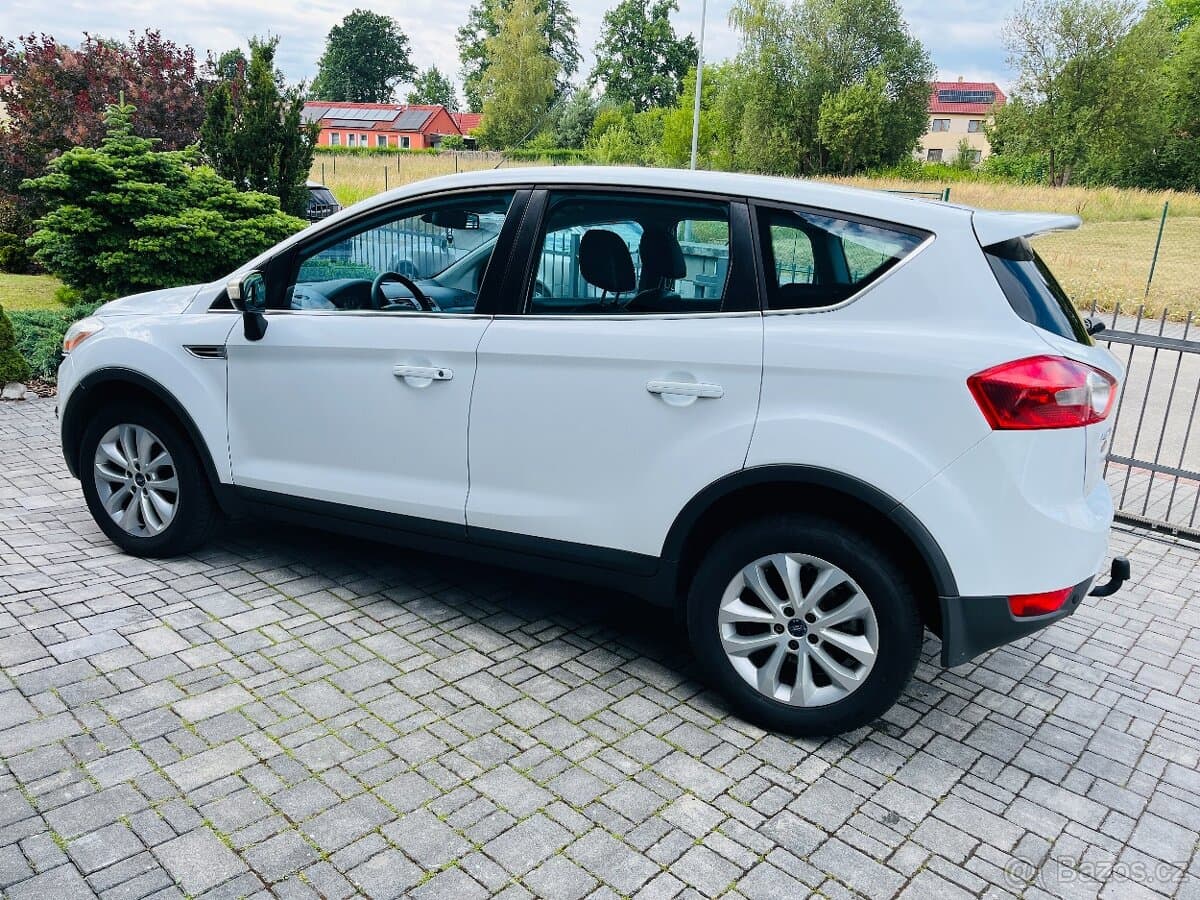 2010 Ford KUGA - 4
