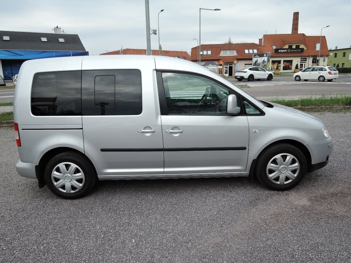 2010 Volkswagen CADDY - 4