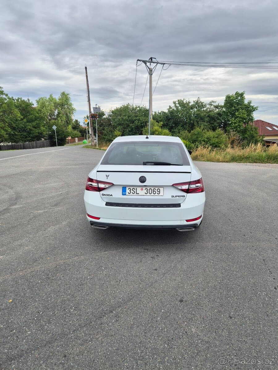 2015 Škoda SUPERB - 4