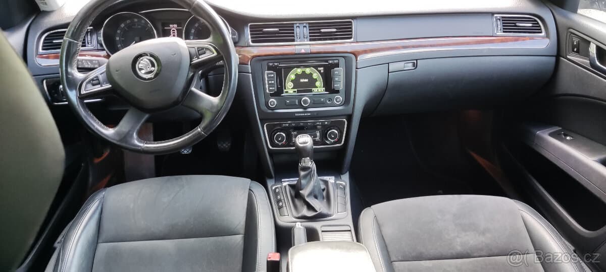 2014 Škoda SUPERB - 4