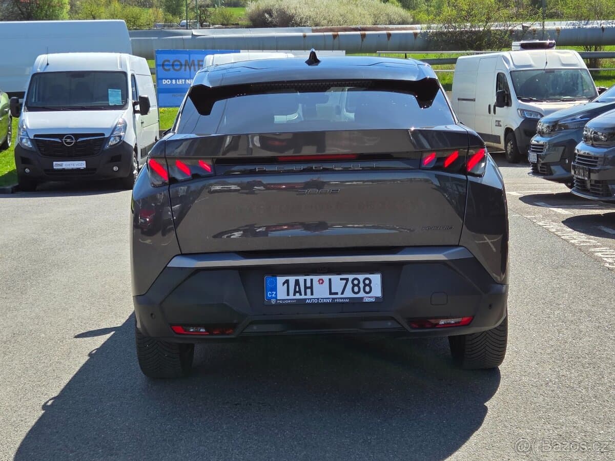 2025 Peugeot 3008 - 4