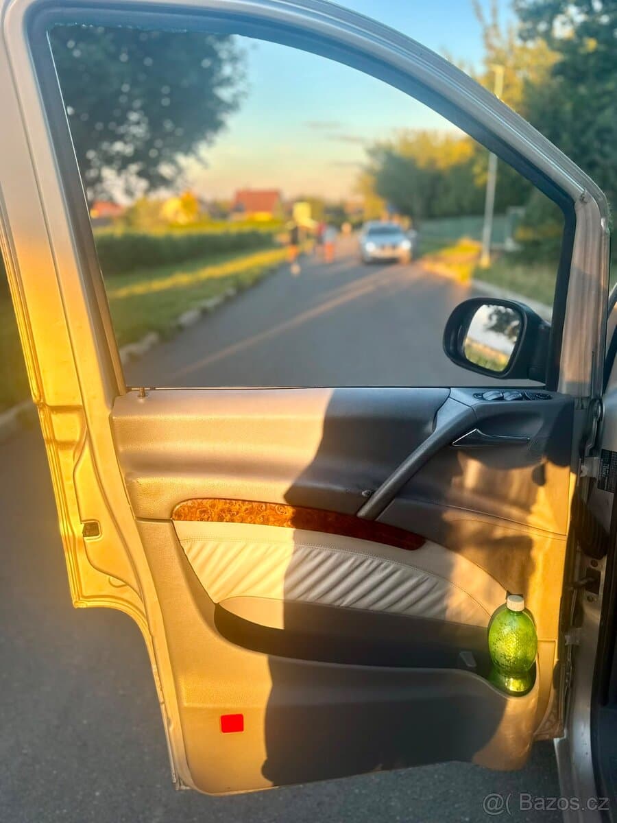 Mercedes-Benz VIANO - 4