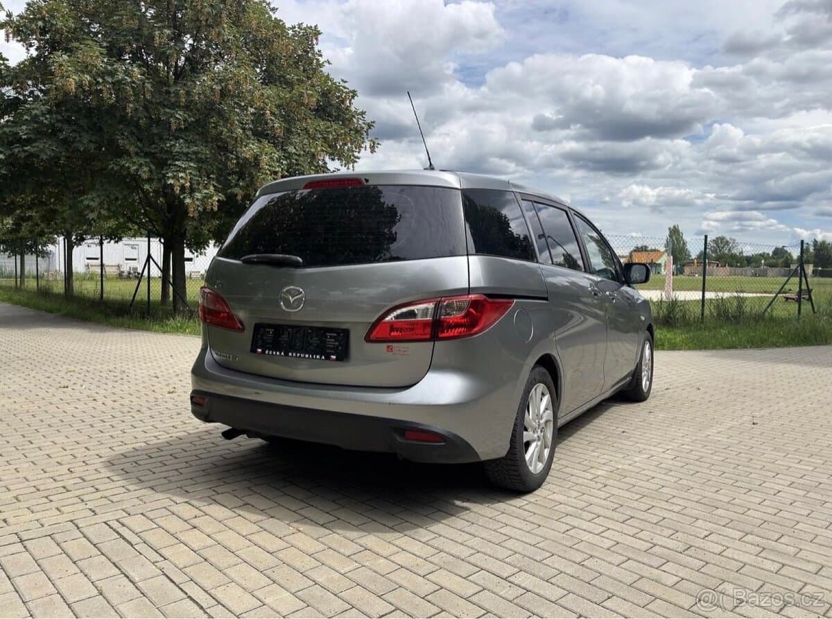 2011 Mazda 5 - 4