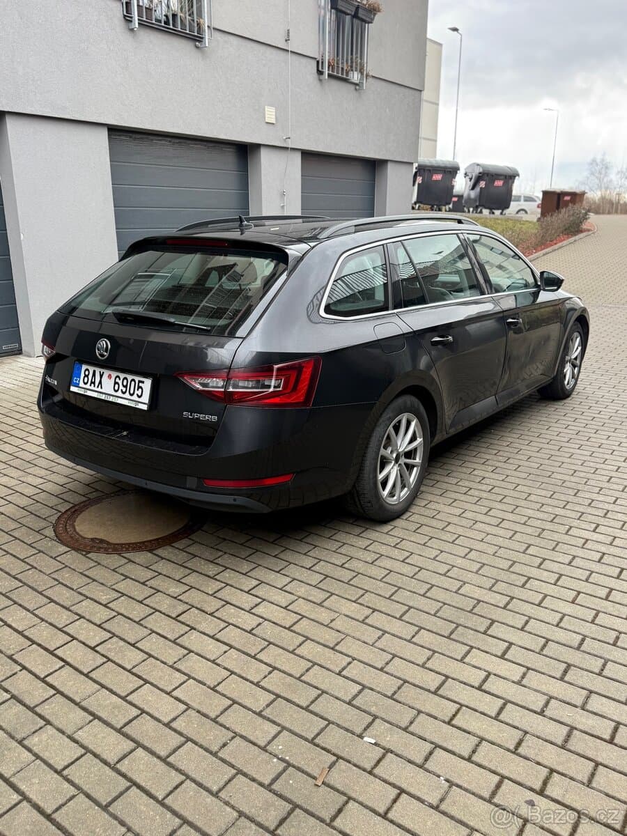 2019 Škoda SUPERB - 4