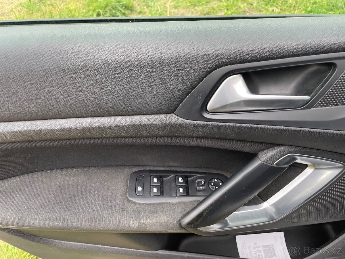2016 Peugeot 308 - 4