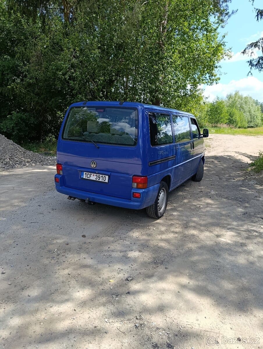 2001 Volkswagen MULTIVAN - 4