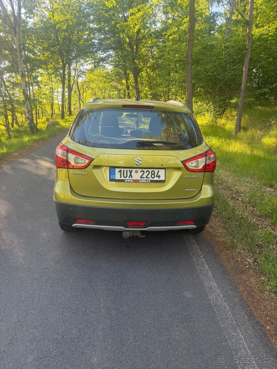 2015 Suzuki S-CROSS - 4