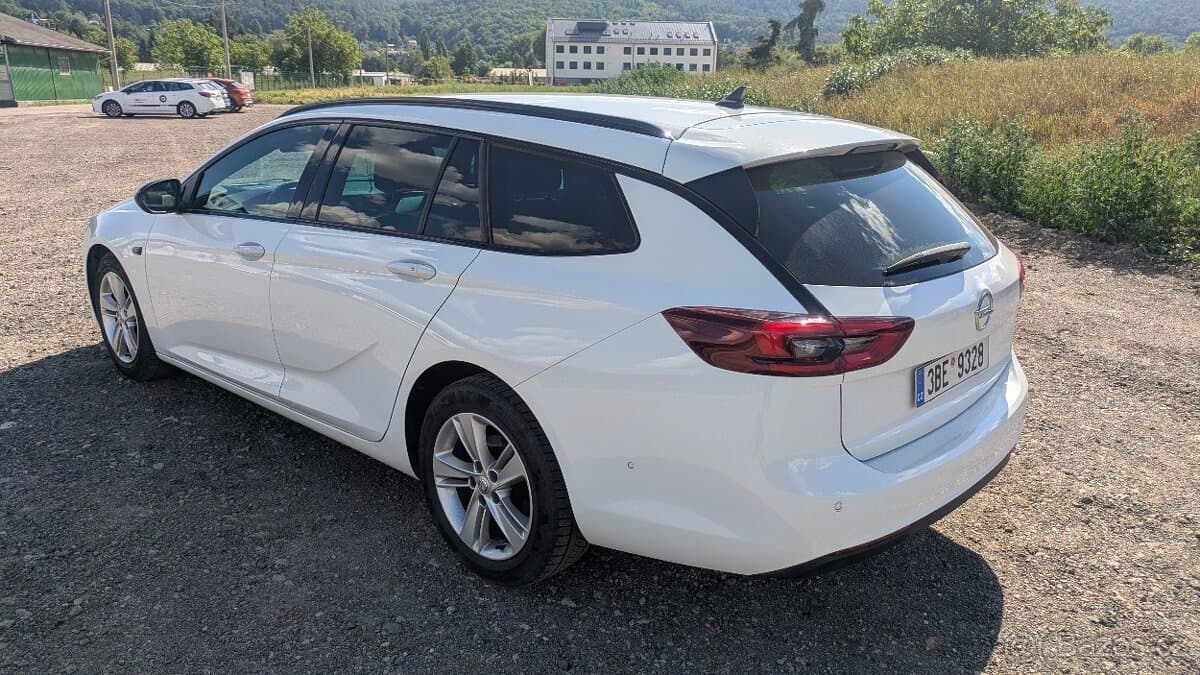 2019 Opel INSIGNIA - 4